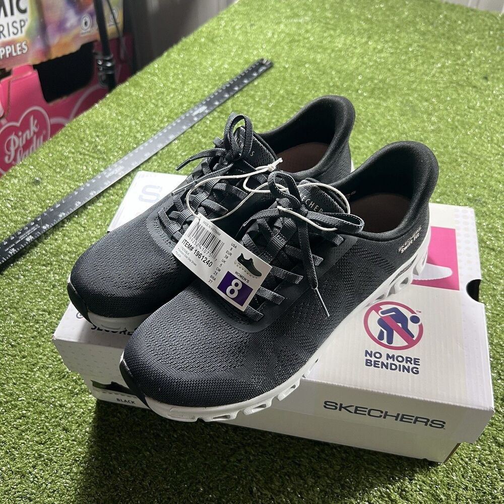 Skechers Womens 8 Hands Free Swift Fit Glide-Lite 2.0 Sneakers Slide In